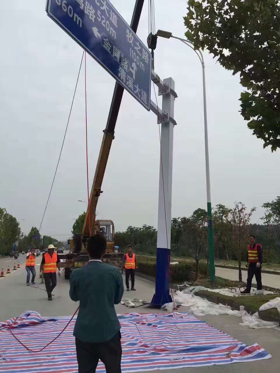 江西文明城市-交通标志牌 标志牌立杆